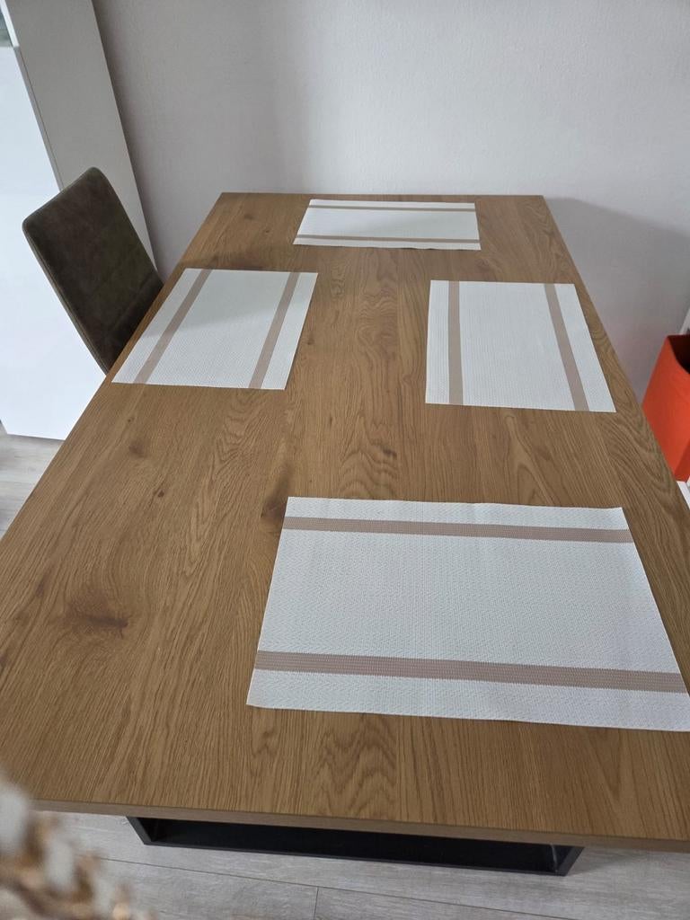 Eettafel 1.60m met glans, Huis en Inrichting, Tafels | Eettafels, 100 tot 150 cm, Eikenhout, Nieuw, Ophalen of Verzenden