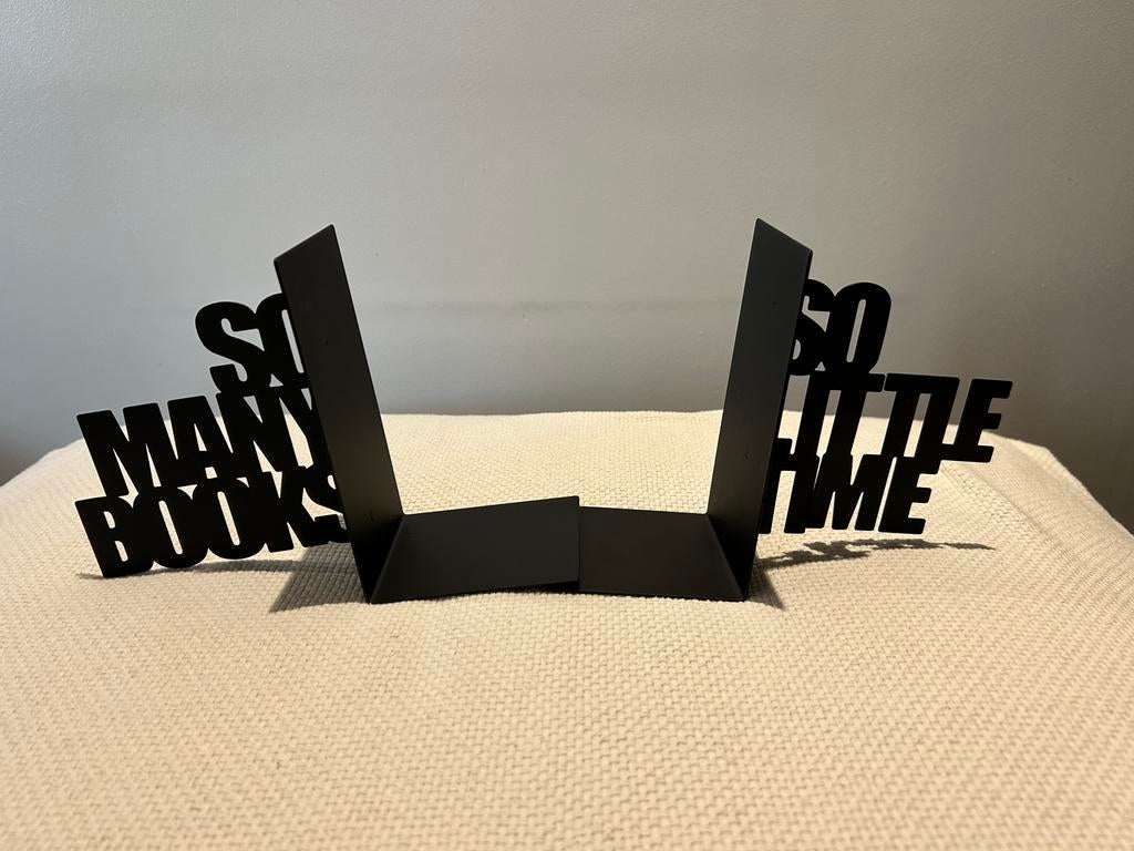 Boekensteun So many books So little time merk Balvi, Ophalen of Verzenden, Zo goed als nieuw