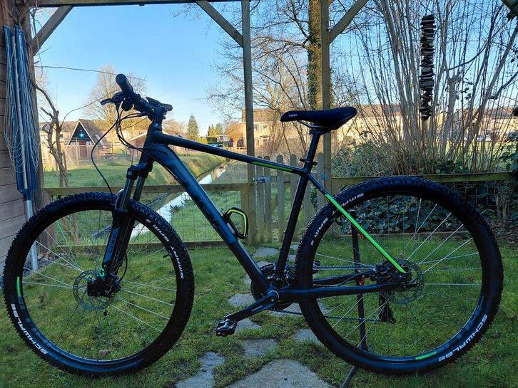 NIEUWSTAAT!! PUNTGAVE MOUNTAINBIKE CUBE XL - 29 INCH BANDEN, Fietsen en Brommers, Fietsen | Mountainbikes en ATB, Zo goed als nieuw