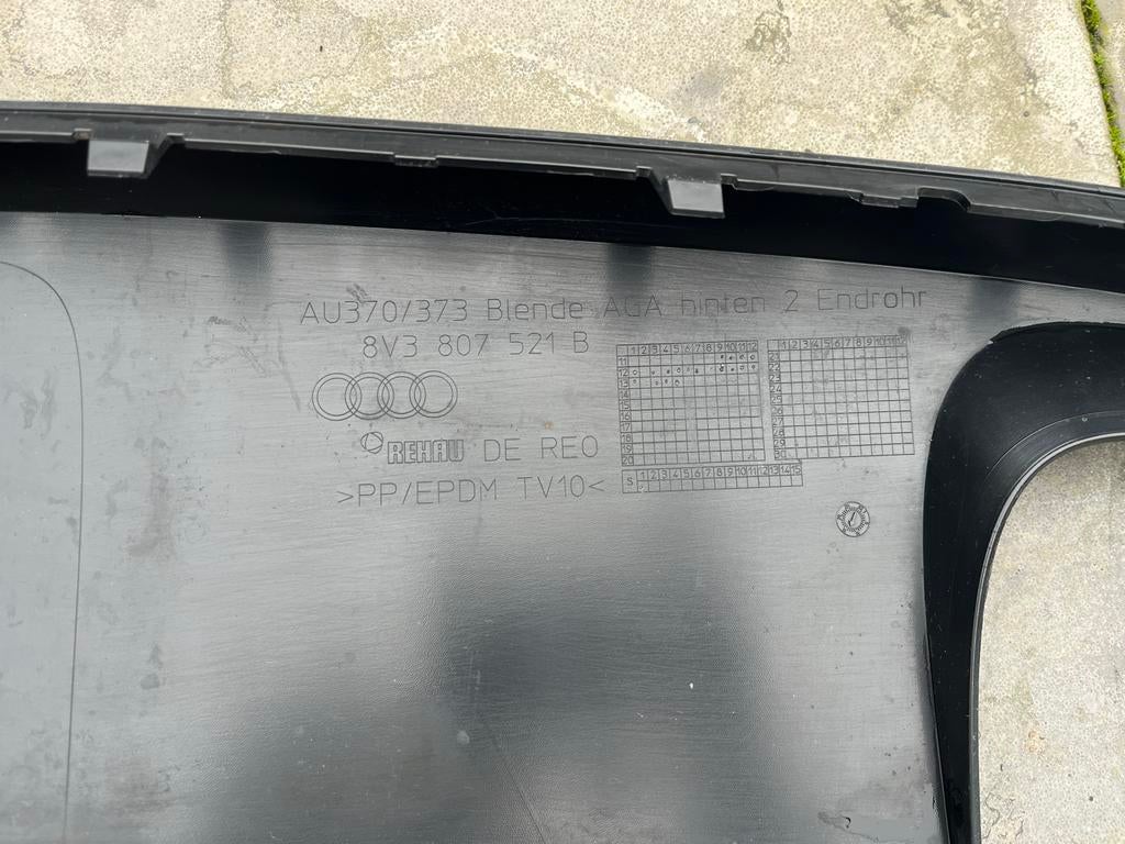 Audi A3 8V Diffuser Achterbumper 2013-2016, Auto-onderdelen, Gebruikt, Achter, Bumper, Audi