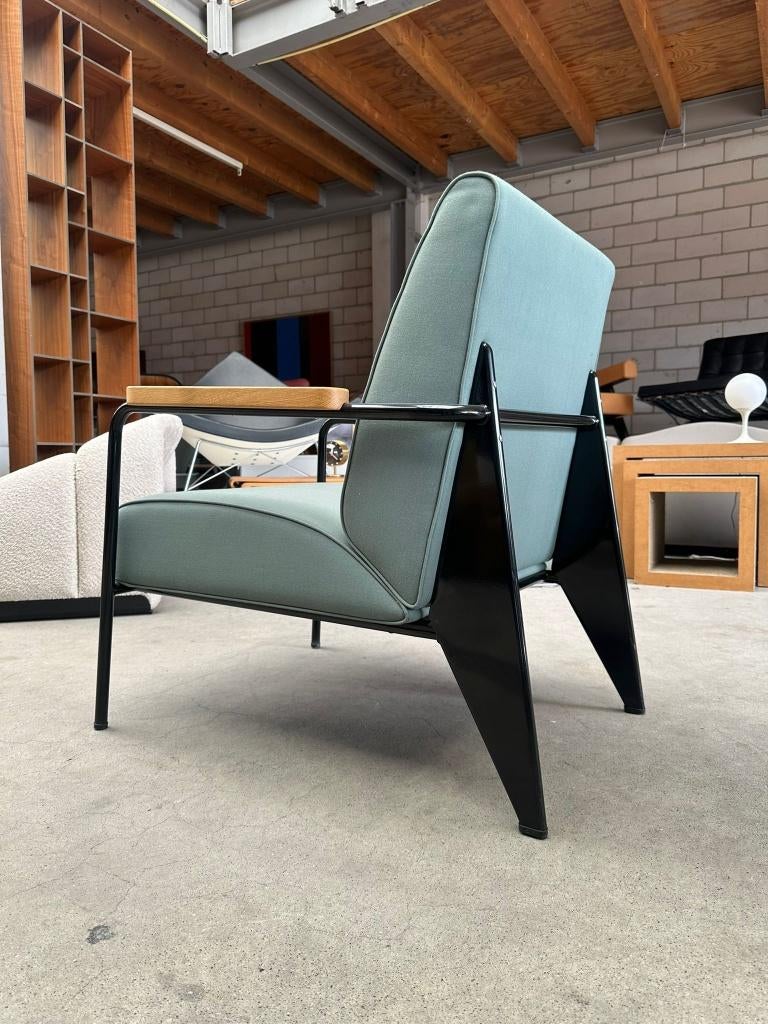 Vitra Fauteuil de Salon by Jean Prouvé, Ophalen, 75 tot 100 cm, Zo goed als nieuw, X