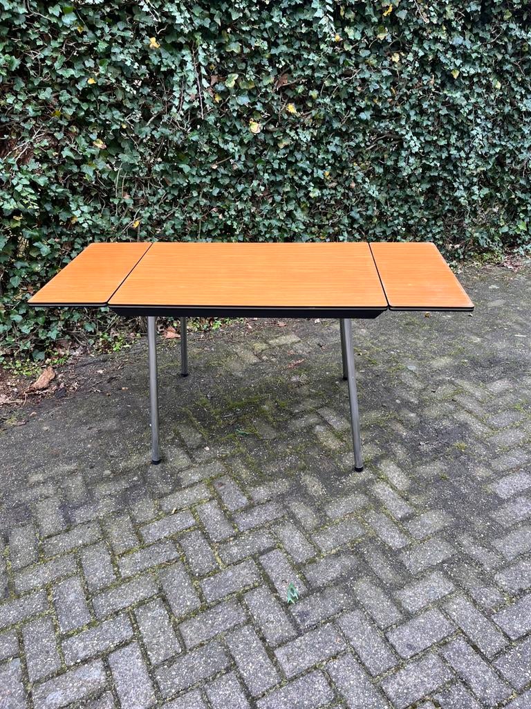 Vintage formica tafel uitschuifbaar in nette staat, Huis en Inrichting, Tafels | Eettafels, Overige materialen, Gebruikt, 100 tot 150 cm
