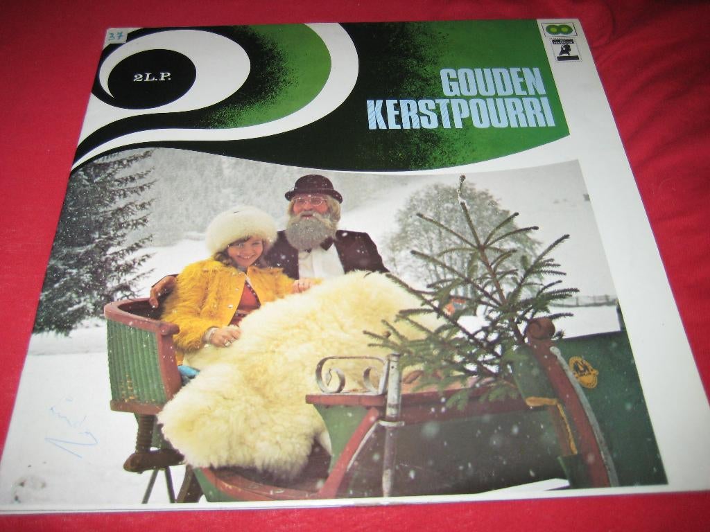 2 LPs, Gouden Kerstpourri, Dubbel-LP, Ophalen of Verzenden, Zo goed als nieuw, 12 inch