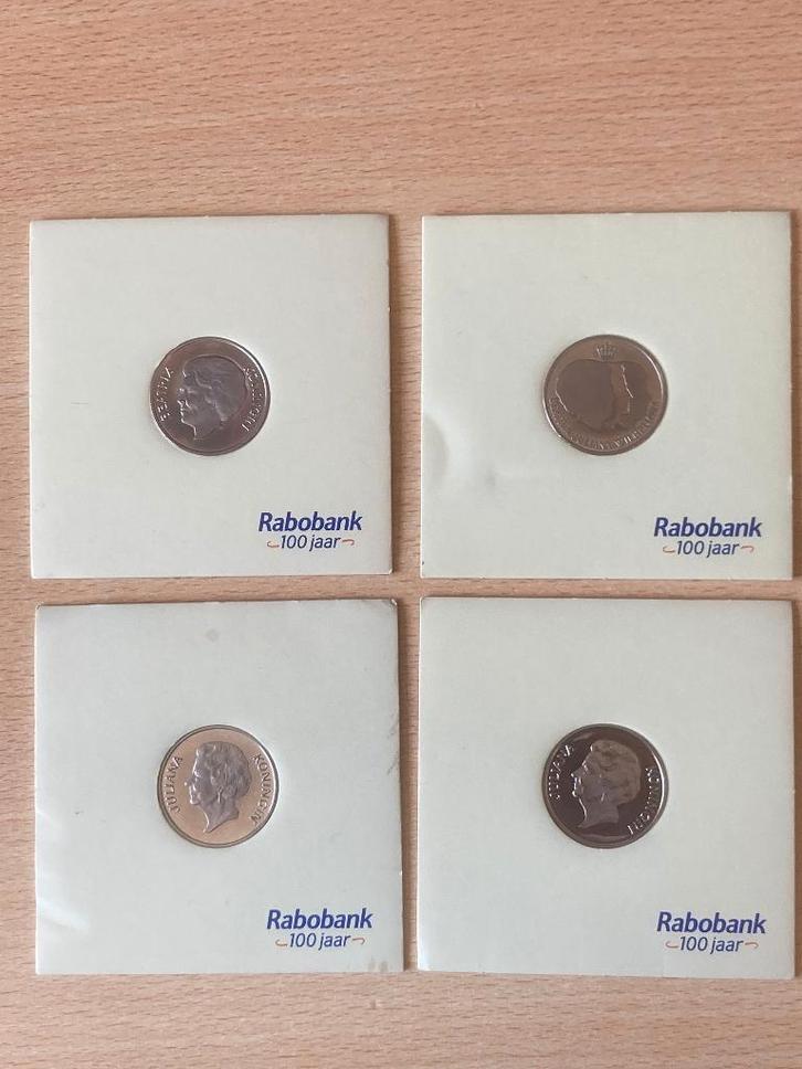 Lotje penningen en munt Gibraltar, Postzegels en Munten, Penningen en Medailles, Overige materialen, Ophalen of Verzenden