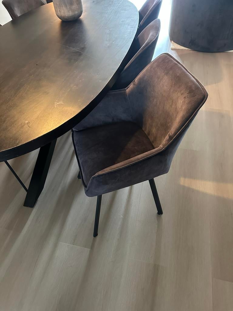 Stijlvolle ovale eettafel met 6 comfortabele stoelen, Huis en Inrichting, Tafels | Eettafels, Ophalen, Gebruikt, Overige materialen