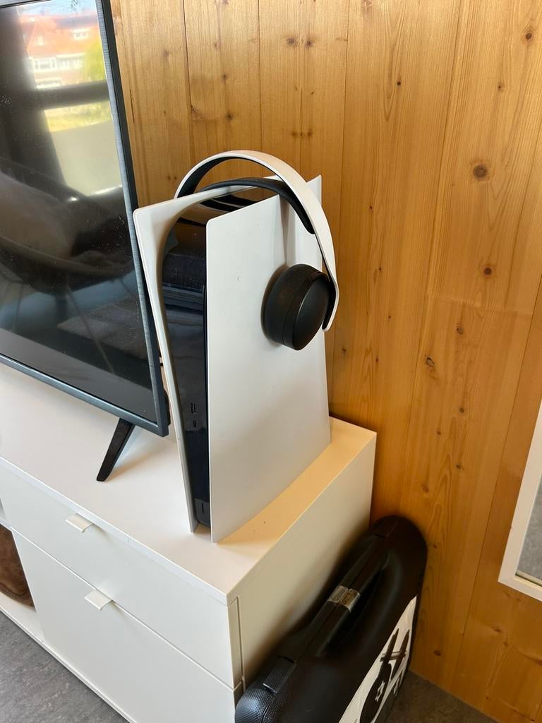 Playstation 5 + headset + controllers, Ophalen of Verzenden, Zo goed als nieuw, Zonnebank enkelzijdig, Minder dan 10 lampen