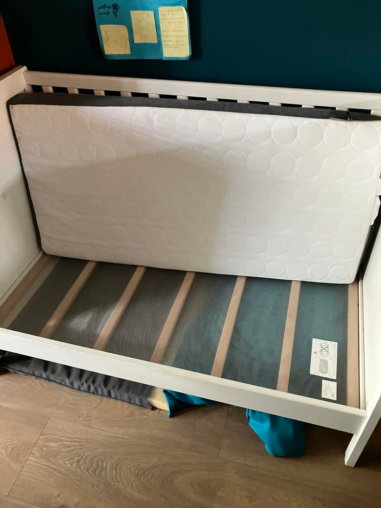 Peuterbed met matras 60x120 cm, Ophalen, Gebruikt, Lattenbodem, Minder dan 140 cm