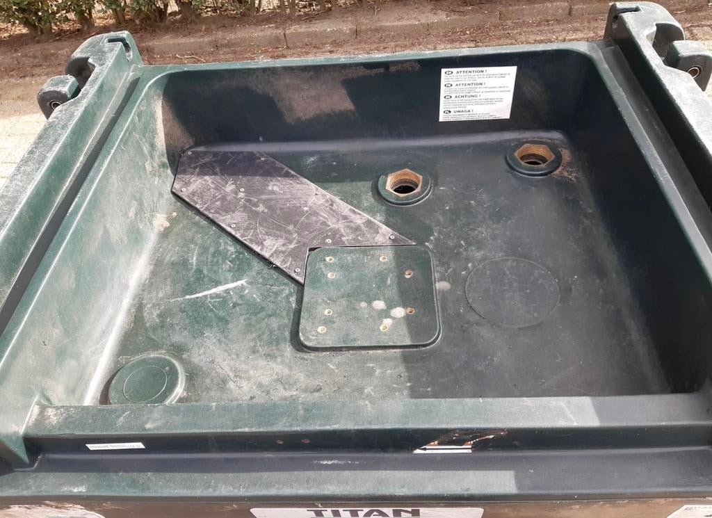 Kunststof diesel IBC, Ophalen, Zo goed als nieuw