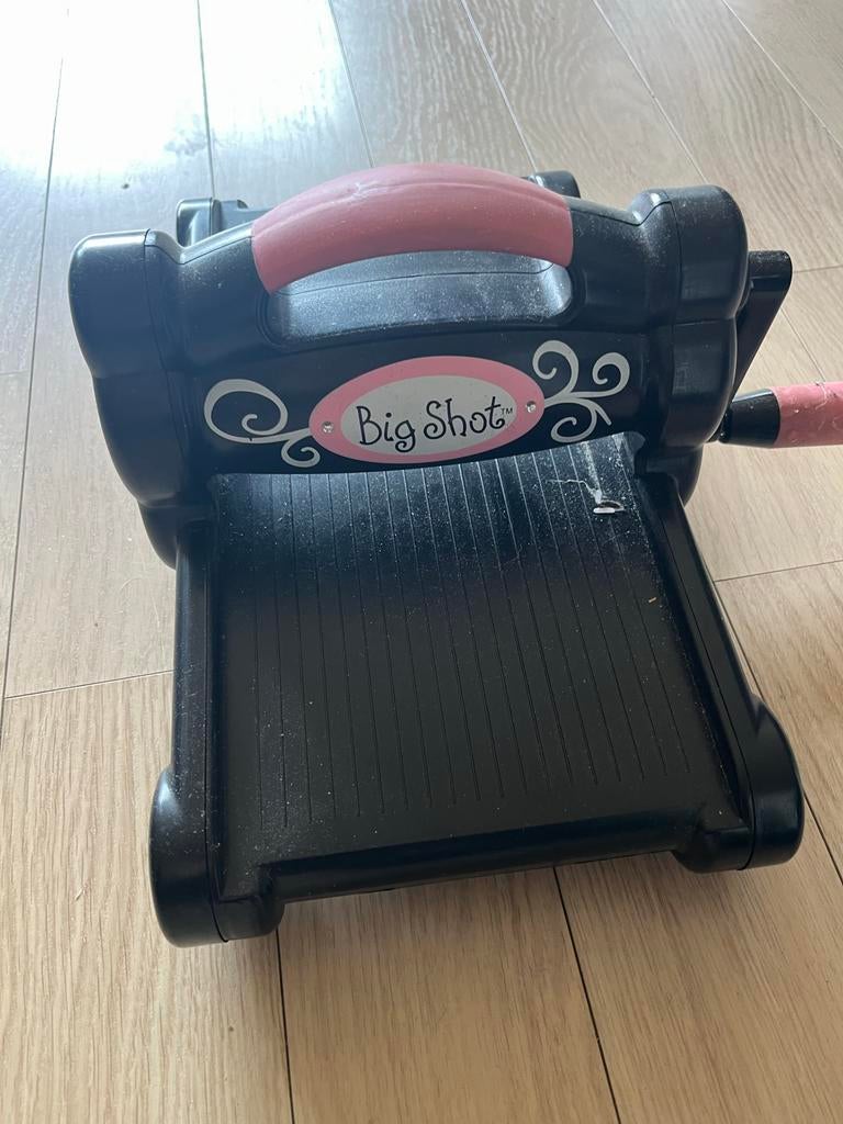 Big Shot stansmachine, Ophalen, Gebruikt, Gereedschap of Toebehoren