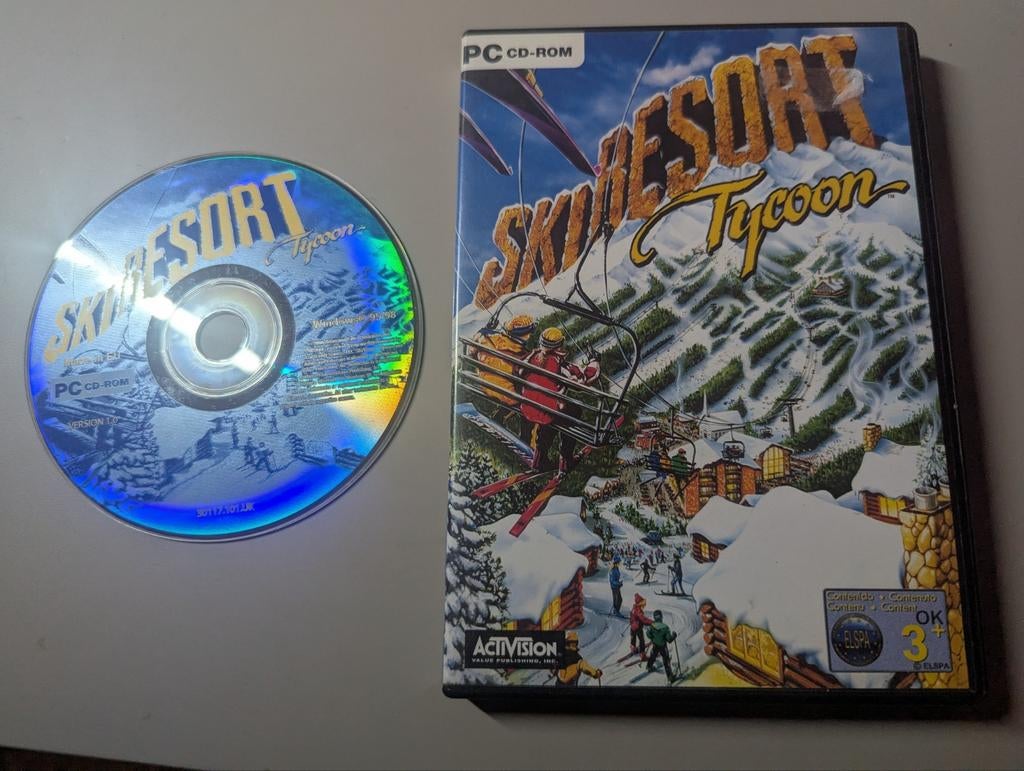 Ski Resort Tycoon PC CD-ROM - Bouw je eigen skigebied!, Spelcomputers en Games, Games | Pc, Gebruikt, Simulatie, 1 speler, Vanaf 3 jaar