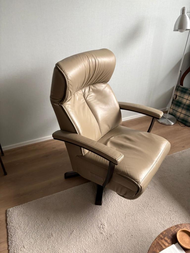 Relax fauteuil, Huis en Inrichting, Fauteuils, Ophalen, Gebruikt, Minder dan 75 cm, Leer