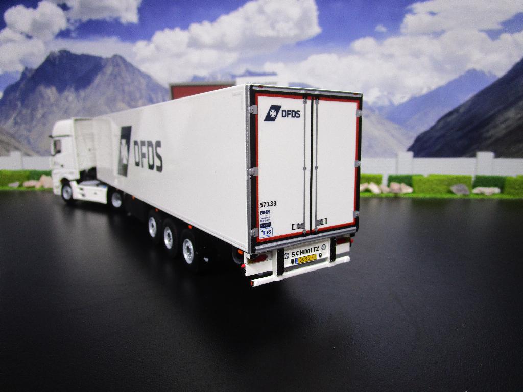 Wsi 01-4546 DFDS , Mercedes-Benz Actros MP5 Giga Space, Ophalen, Nieuw, Bus of Vrachtwagen, Wsi