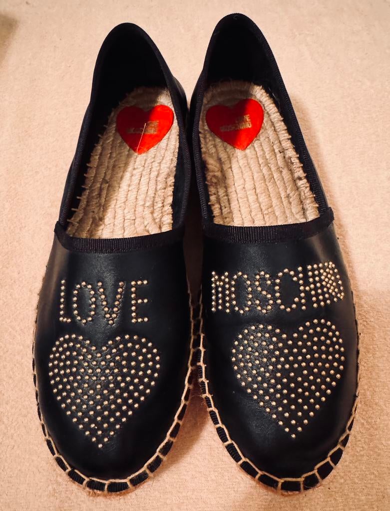 VERKOCHT !! Love moschino instappers, Zwart, Nieuw, Ophalen of Verzenden, Espadrilles of Moccasins