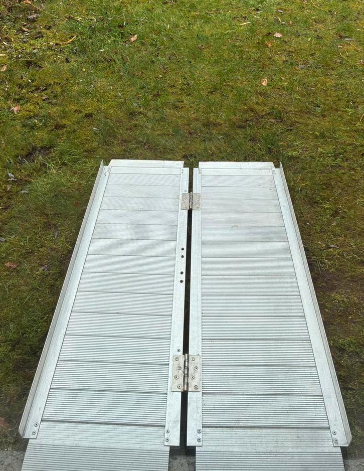 Oprijplaten rolstoel aluminium oprijplaat opvouwbaar, Auto diversen, Aanhangwagen-onderdelen, Zo goed als nieuw, Ophalen