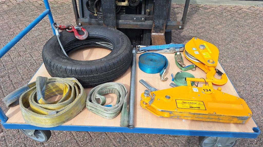 treklier staaldraadtakel rikrak met klapblok hijsbanden, Ophalen, Gebruikt, Industriepark 2a 9351PA Leek, Handmatig