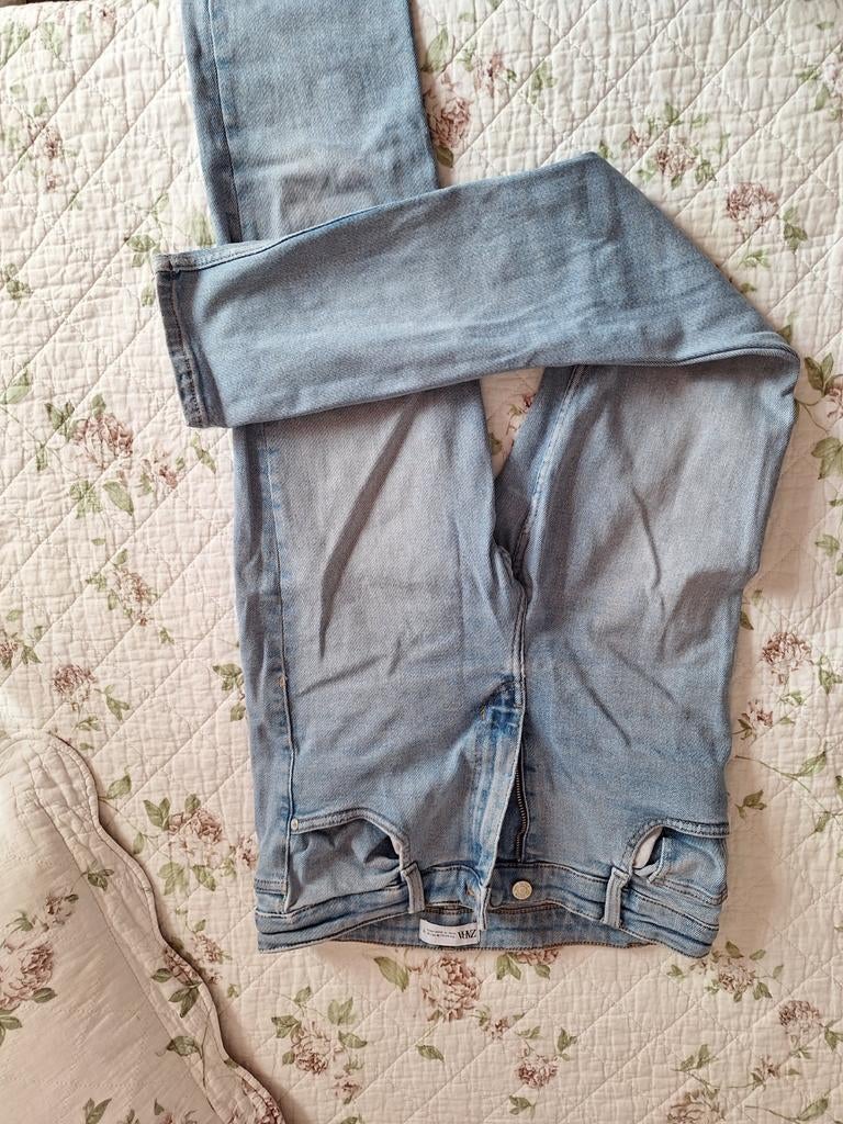 Grote partij nette dames spijkerbroeken - diverse maten, Zara, Stradivarius, Blauw, Overige jeansmaten, Ophalen of Verzenden