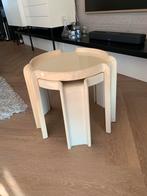 Set van twee nesting tafeltjes van Giotto Stoppino, mooi!, Ophalen, Rond, Minder dan 55 cm, 45 tot 60 cm