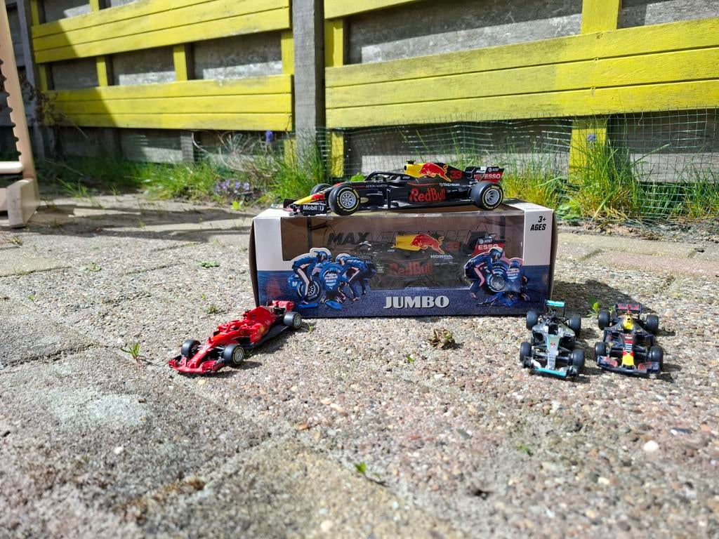4 race auto's, Ophalen, Zo goed als nieuw