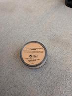 Loye Mineral Foundation 6 Honey, Ophalen of Verzenden, Nieuw, Beige, Gehele gezicht