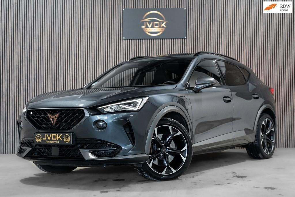 Cupra Formentor 1.4 e-Hybrid VZ Performance PANO LED, Auto's, Cupra, Gebruikt, 4 cilinders, Leder en Stof, Plug-in hybride