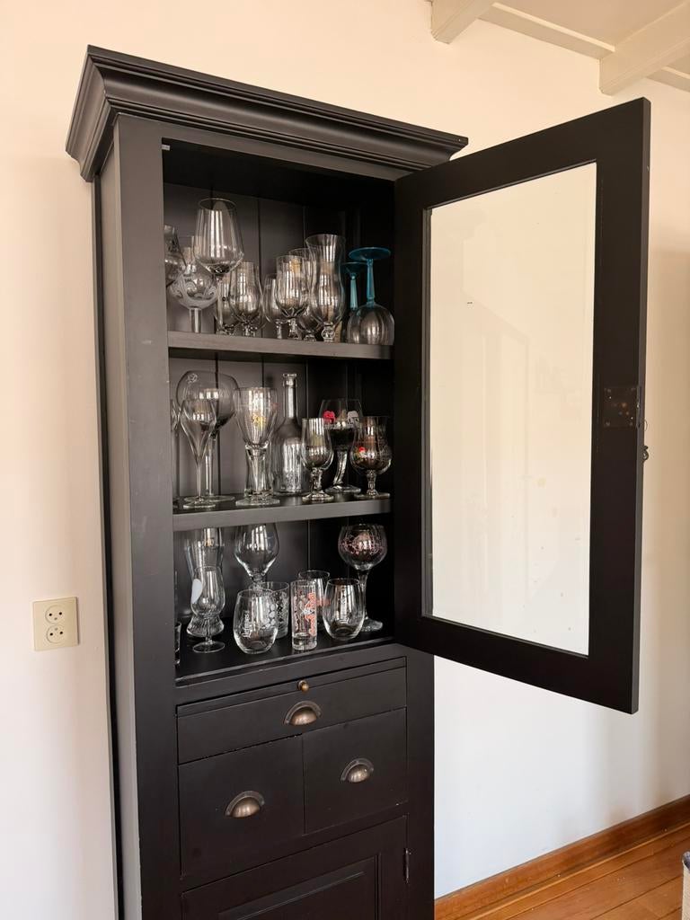 Kast, Ophalen, 50 tot 100 cm, Zo goed als nieuw, 150 tot 200 cm