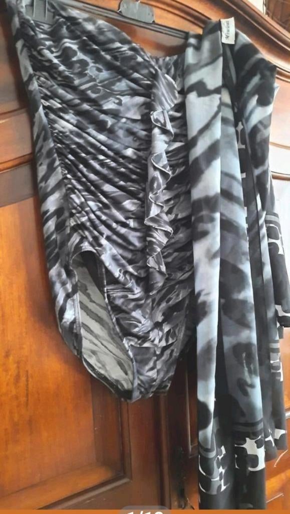 Nieuw grijs luipaard Miraclesuit badpak + pareo 44-46, Kleding | Dames, Badmode en Zwemkleding, Miraclesuit, Verzenden, Nieuw