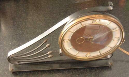 Klok Schoorsteenklok Junghans Elektrisch Vintage Retro, Huis en Inrichting, Woonaccessoires | Klokken, Ophalen of Verzenden, Zo goed als nieuw