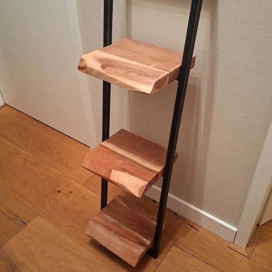 Wandplank massief hout met metalen frame, Ophalen, Zo goed als nieuw