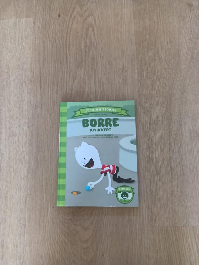Borre Knikkert - De Gestreepte Boekjes (Jeroen Aalbers), Ophalen