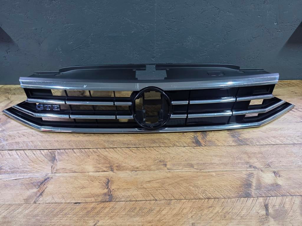VW Passat B8 fl  GTE grille, Gebruikt, Ophalen of Verzenden, Vw, Bumper