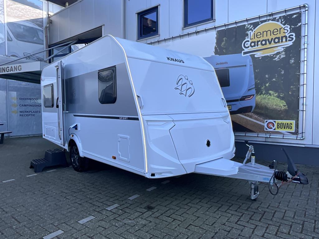 Knaus Sport 450 FU NIEUW MODEL, Caravans en Kamperen, Rondzit, Bedrijf, Overige typen, 4 tot 5 meter