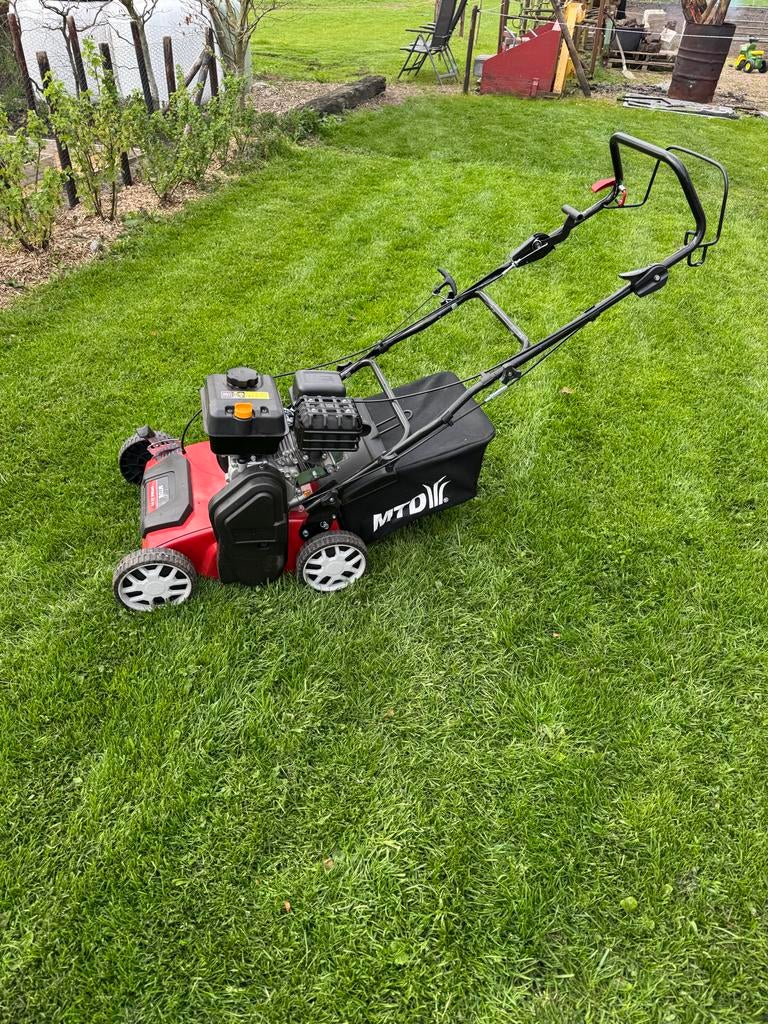 Verticuteermachine MTD Optima 35 VO te huur, Tuin en Terras, Verticuteermachines, Ophalen, Gebruikt, Benzine