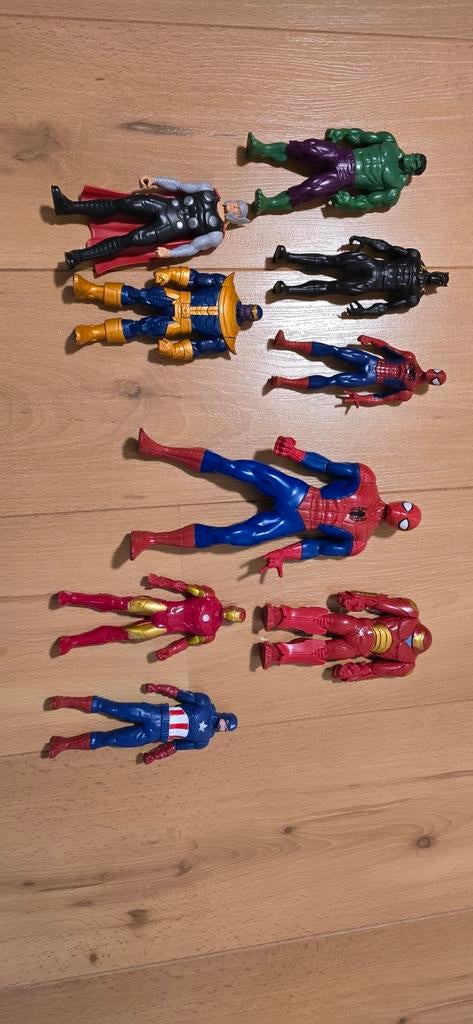 Set Marvel Avengers actiefiguren, Ophalen