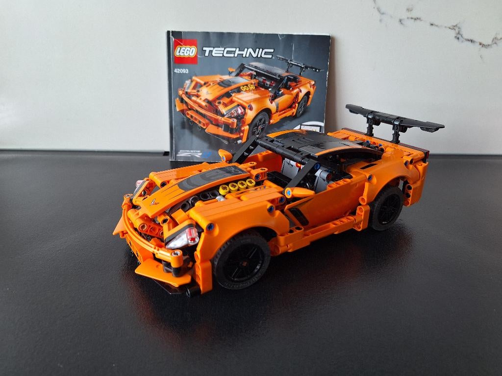 Lego 42093 Technic - Chevrolet Corvette ZR1 (2in1), Kinderen en Baby's, Speelgoed | Duplo en Lego, Zo goed als nieuw, Lego, Complete set