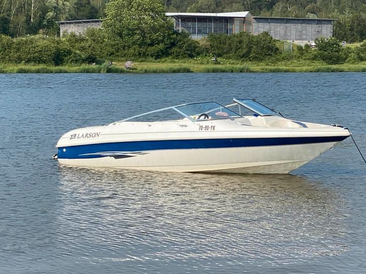 Larson 186, Watersport en Boten, Speedboten, Zo goed als nieuw, 6 meter of meer, Benzine, 200 pk of meer, Polyester, Binnenboordmotor