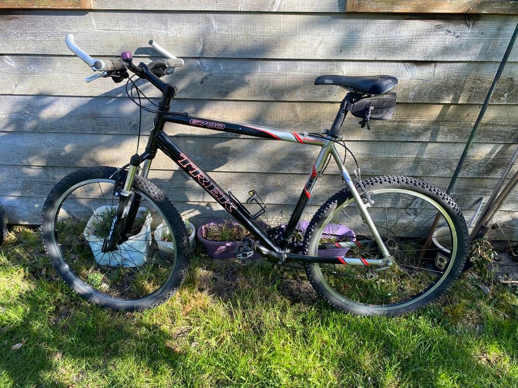 Trek mountainbike (6700), 26 inch, 26 inch, Zo goed als nieuw, Meer dan 20 versnellingen, 53 tot 57 cm