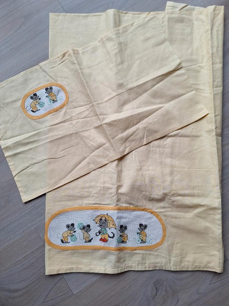 nieuw, superleuk ledikant laken met muisjes, Ophalen of Verzenden, Nieuw, Ledikant