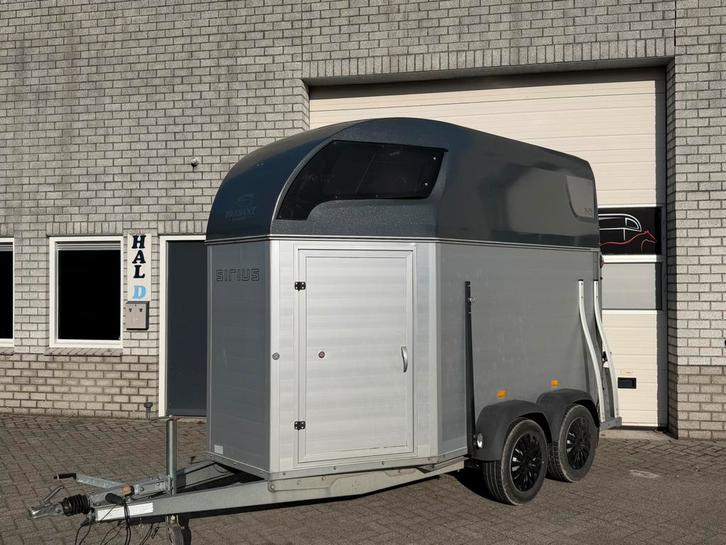 Hele nette Sirius S75 2 paards paardentrailer vol aluminium, Dieren en Toebehoren, Paarden en Pony's | Trailers en Aanhangwagens