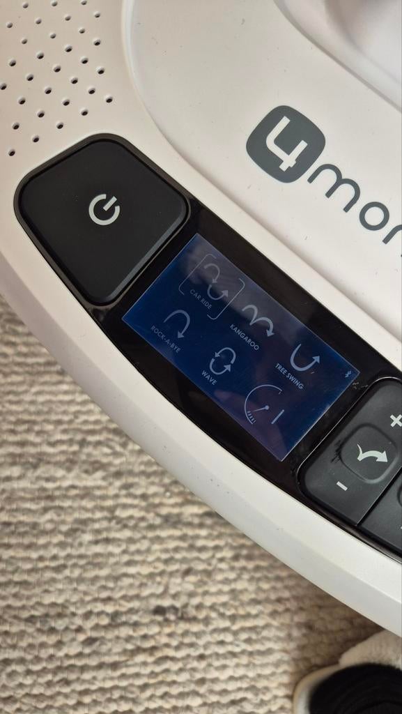 4 Moms mamaroo 4, Kinderen en Baby's, Wipstoeltjes, Ophalen, Zo goed als nieuw
