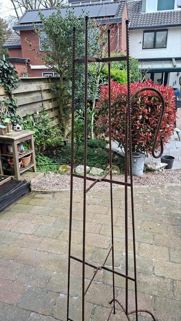 Metalen Obelisk Klimrek+plantenhanger - Roestkleurig, Tuin en Terras, Ophalen, Klimplanten