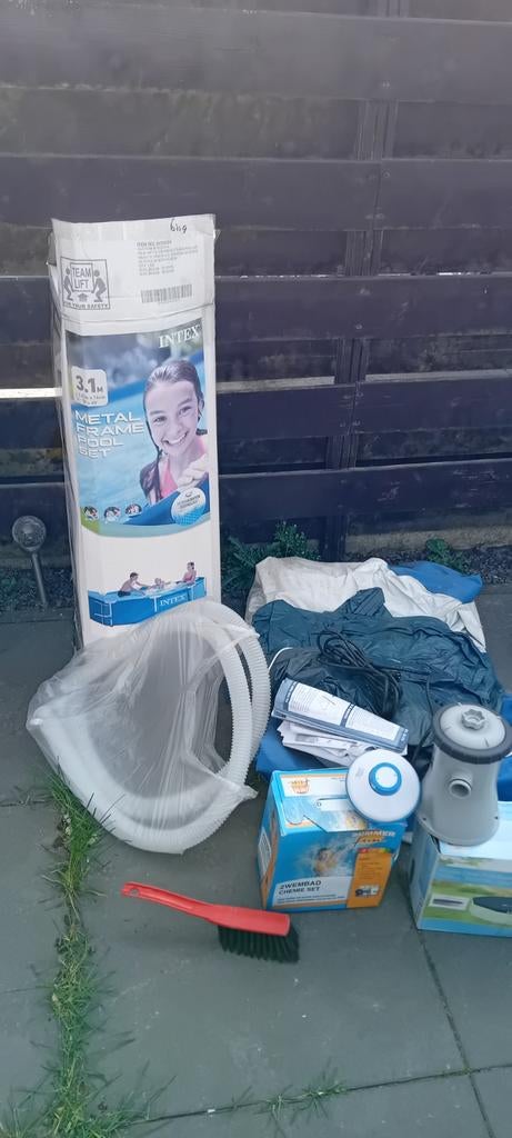 Intex zwembad met toebehoren, Ophalen