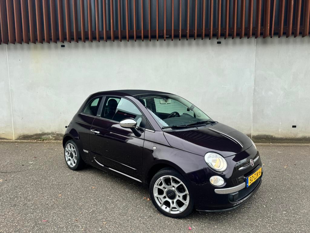 Fiat 500C Cabrio 85pk | NAP | PDC | Paars / Zwart, Auto's, Overige kleuren, Cabriolet, Origineel Nederlands, Bedrijf