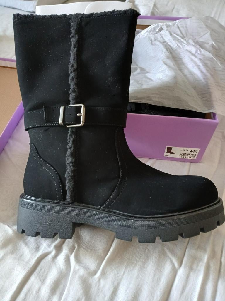 Zwarte laarzen NIEUW maat 42, Ophalen of Verzenden, Nieuw, Zwart, Hoge laarzen