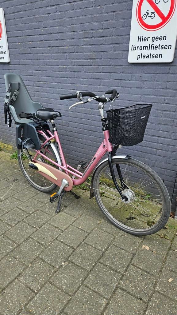 Batavus Mambo met 2 Bobike zitjes, Fietsen en Brommers, Fietsen | Dames | Damesfietsen, Batavus, (Extra) lage instap, Versnellingen