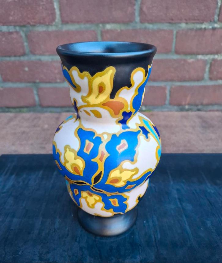 Zeldzaam mooi Gouda Gouds Regina vaas, Antiek en Kunst, Antiek | Keramiek en Aardewerk, Ophalen of Verzenden