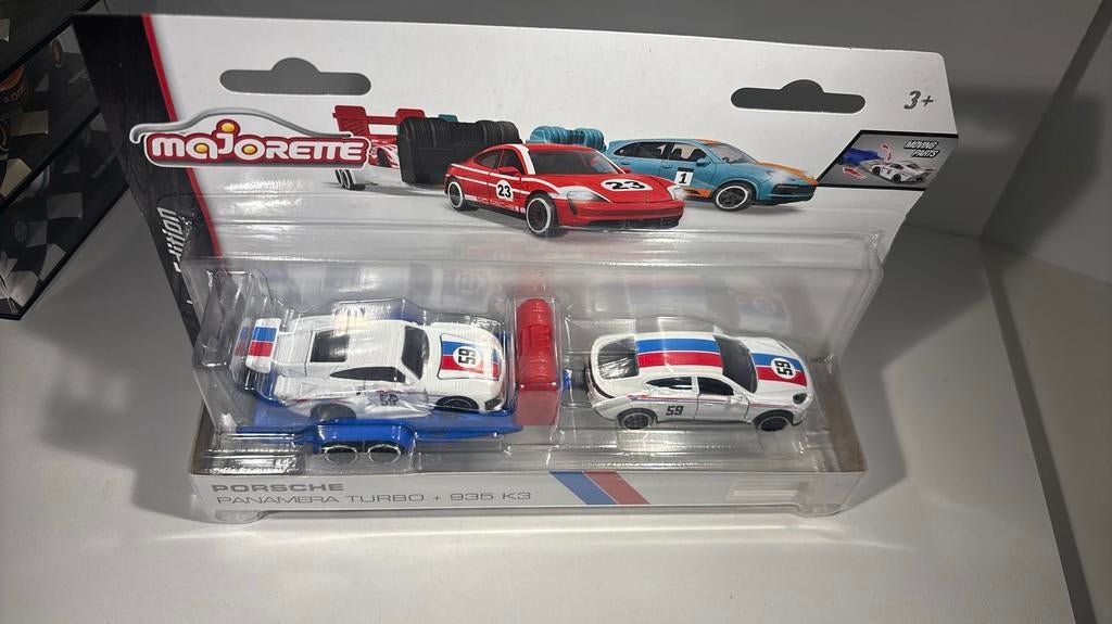 Porsche panamera turbo + 935 k3 majorette 1.64, Auto, Ophalen of Verzenden, A, A
