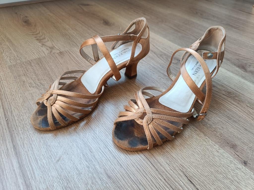 Anna Kern dansschoenen maat 39, Anna Kern, Beige, Dansschoenen, Ophalen of Verzenden