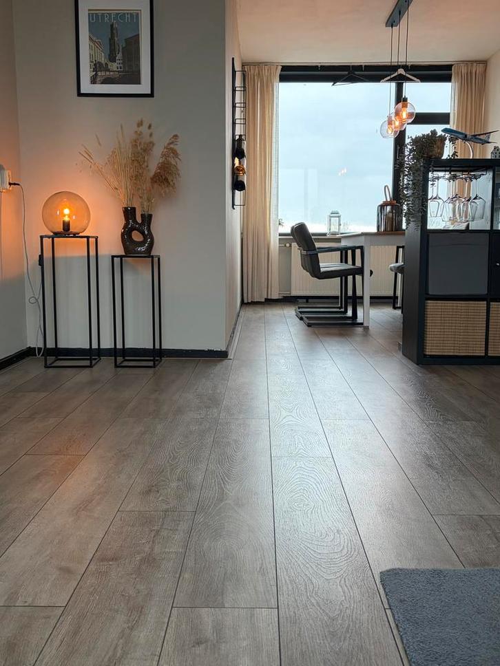 Laminaat Praxis 6mm + ondervloer 5mm (60m2), Doe-het-zelf en Verbouw, Vloerdelen en Plavuizen, Zo goed als nieuw, Laminaat, Kunststof