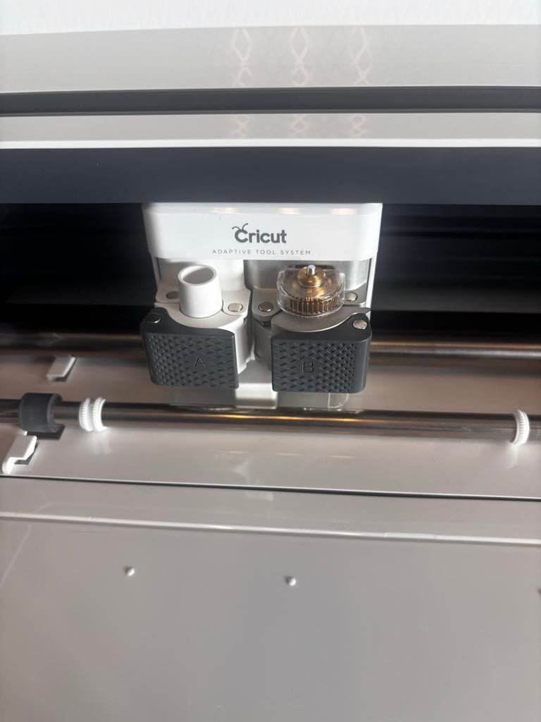 Cricut Maker 2 Snijmachine - Zo goed als nieuw, Ophalen of Verzenden, Zo goed als nieuw, Kunststof, Machine
