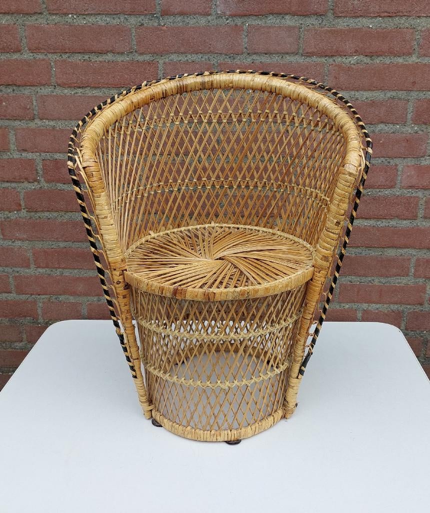Rotan kinderstoeltje, Kinderen en Baby's, Kinderkamer | Tafels en Stoelen, Ophalen, Gebruikt, Stoel(en)